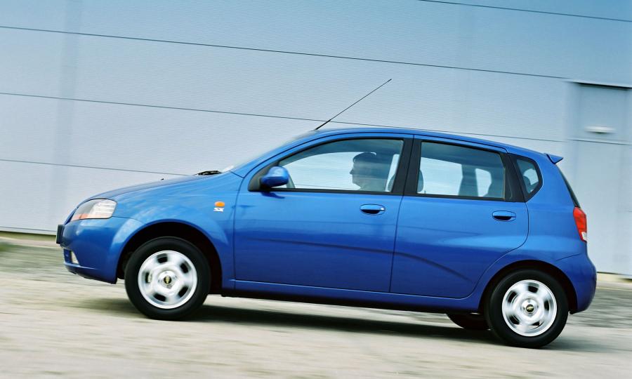  Chevrolet Kalos 5-Door 2003 года  (UK) (фото 14 из 16)
